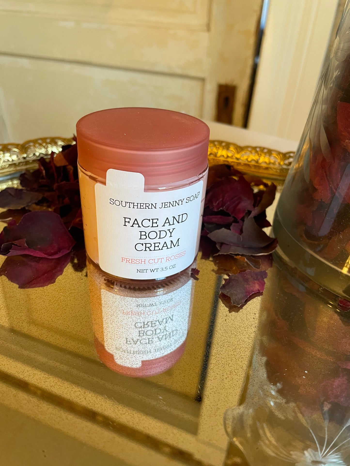 Face and Body Cream Fresh Cut Roses